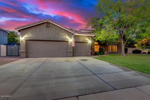 1941 S Saddle St, Gilbert, AZ 85233 photo 3