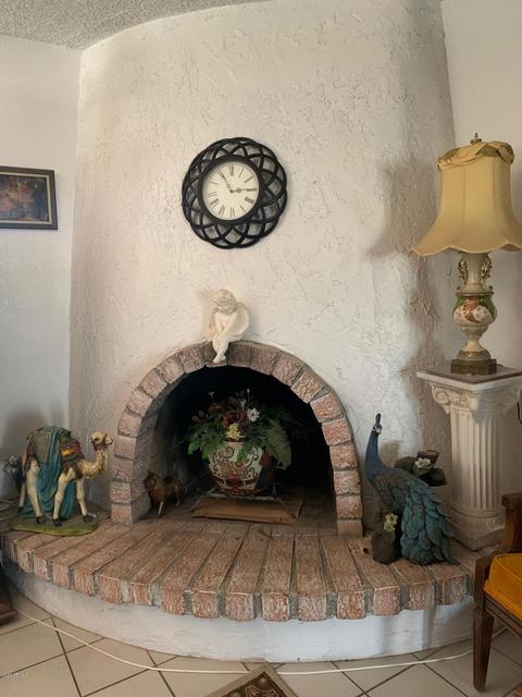 141 W Hunter St, Mesa, AZ 85201 photo 2
