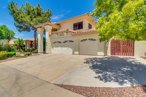 1226 W Iris Dr, Gilbert, AZ 85233 photo 4