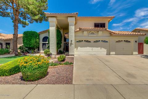 1226 W Iris Dr, Gilbert, AZ 85233 photo 3