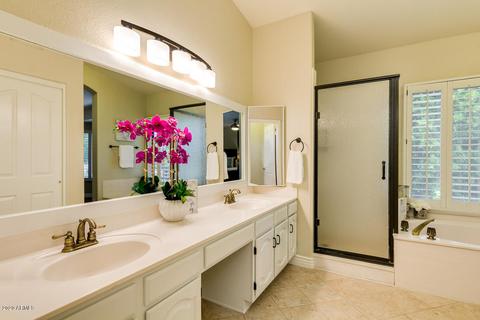 1226 W Iris Dr, Gilbert, AZ 85233 photo 40