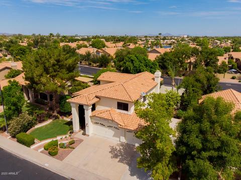 1226 W Iris Dr, Gilbert, AZ 85233 photo 8