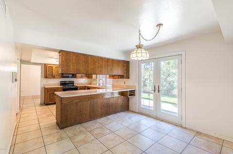 702 W Butler Dr, Phoenix, AZ 85021 photo 9
