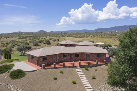 11465 E Deer Trail Ln, Dewey, AZ 86327 photo 1