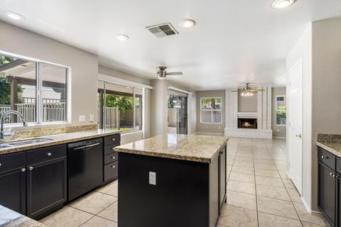 1509 E Bruce Ave, Gilbert, AZ 85234 photo 10