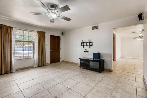 3816 W Lamar Rd, Phoenix, AZ 85019 photo 4