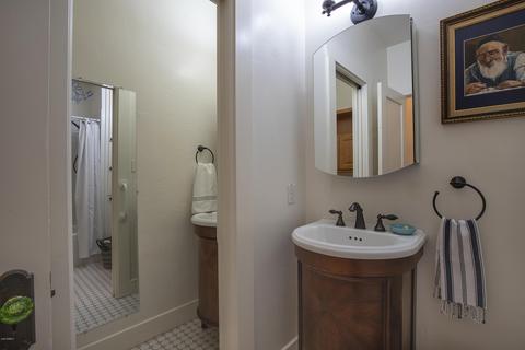 2041 N Mitchell St, Phoenix, AZ 85006 photo 22