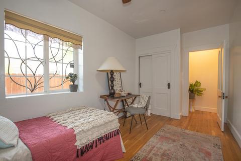 2041 N Mitchell St, Phoenix, AZ 85006 photo 25