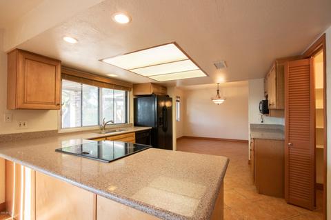 2030 Ellis Dr, Tempe, AZ 85282 photo 4