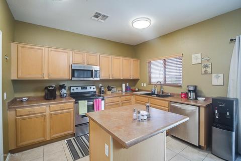 875 E Tortoise Trl, San Tan Valley, AZ 85143 photo 3