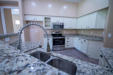 2227 E Valencia Dr, Phoenix, AZ 85042 photo 4