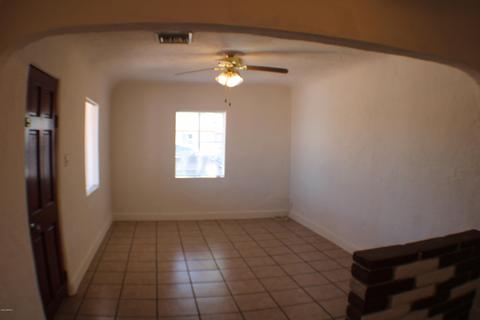 445 E Roeser Rd, Phoenix, AZ 85040 photo 2