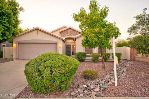 700 Eagle Ln, Gilbert, AZ 85296 photo 1