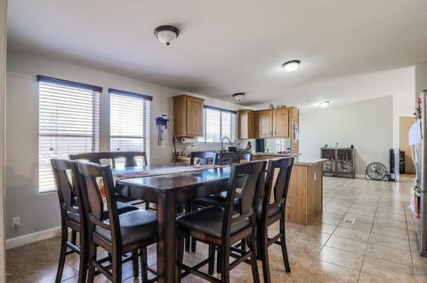 511 E Doris St, Avondale, AZ 85323 photo 4