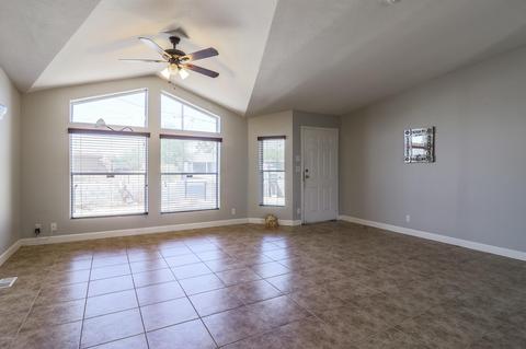 511 E Doris St, Avondale, AZ 85323 photo 2
