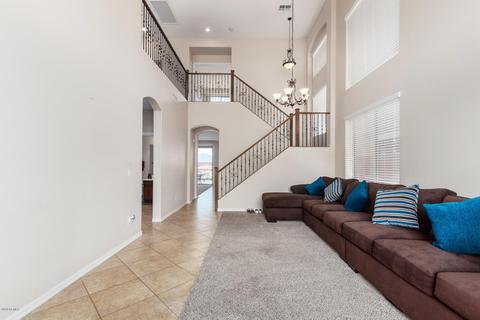 2721 E Blue Spruce Ln, Gilbert, AZ 85298 photo 5