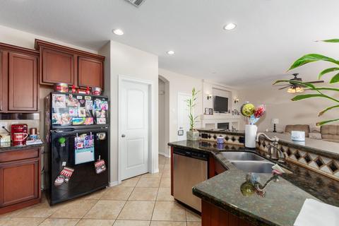 2721 E Blue Spruce Ln, Gilbert, AZ 85298 photo 14