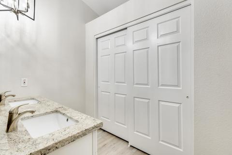 815 E Page St, Gilbert, AZ 85234 photo 31