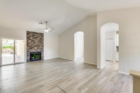 815 E Page St, Gilbert, AZ 85234 photo 5