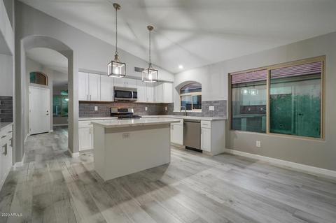 4353 E Abraham Ln, Phoenix, AZ 85050 photo 8