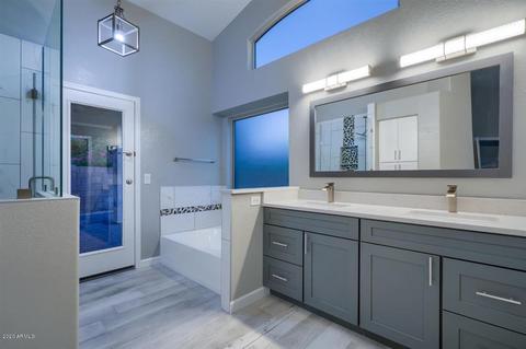4353 E Abraham Ln, Phoenix, AZ 85050 photo 17