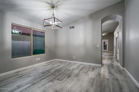 4353 E Abraham Ln, Phoenix, AZ 85050 photo 3