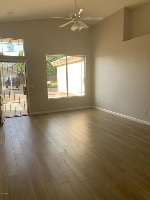 7765 E Dallas St, Mesa, AZ 85207 photo 4
