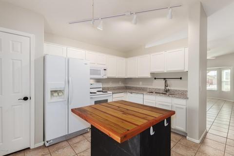 1726 E Amber Ln, Gilbert, AZ 85296 photo 8