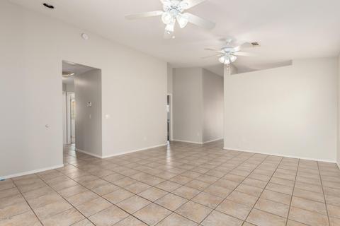 1726 E Amber Ln, Gilbert, AZ 85296 photo 6