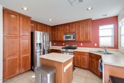 1336 E Julian Dr, Gilbert, AZ 85295 photo 9