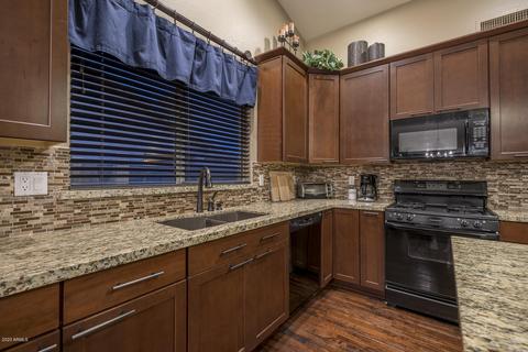 288 E Betsy Ln, Gilbert, AZ 85296 photo 13