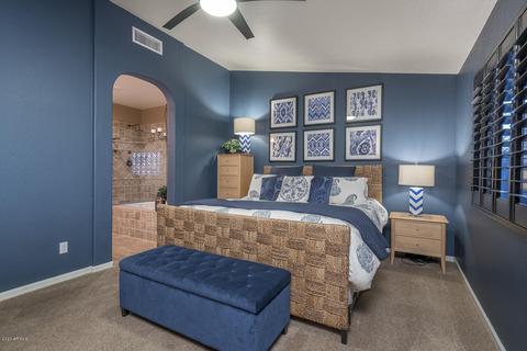 288 E Betsy Ln, Gilbert, AZ 85296 photo 3
