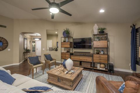 288 E Betsy Ln, Gilbert, AZ 85296 photo 27