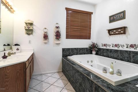 18317 E Victoria St, Gilbert, AZ 85298 photo 9