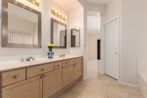 1352 E Sheena Dr, Phoenix, AZ 85022 photo 3