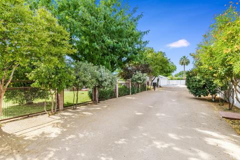 816 E Circle Rd, Phoenix, AZ 85020 photo 3