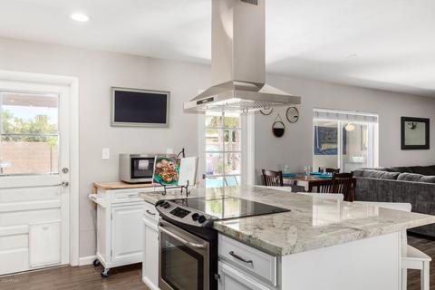 2926 E Windrose Dr, Phoenix, AZ 85032 photo 6