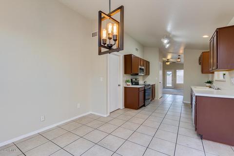 2262 E Arabian Dr, Gilbert, AZ 85296 photo 13
