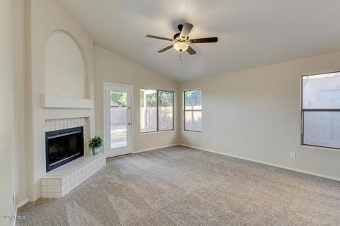 2262 E Arabian Dr, Gilbert, AZ 85296 photo 5