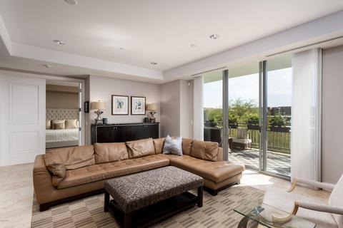 2211 E Camelback Rd #206, Phoenix, AZ 85016 photo 2