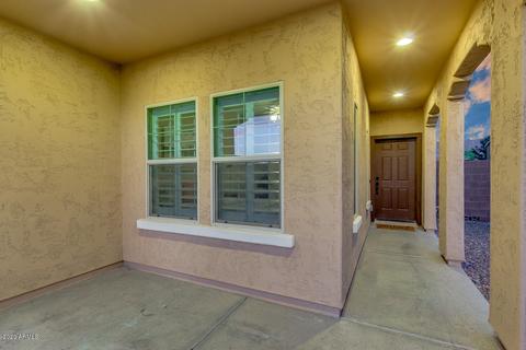 2681 E Gillcrest Rd, Gilbert, AZ 85298 photo 4