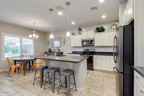 2681 E Gillcrest Rd, Gilbert, AZ 85298 photo 13