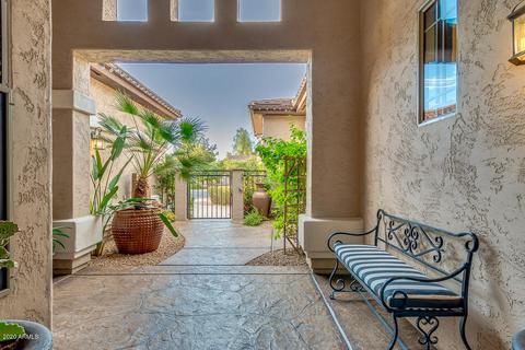 297 E Julian Dr, Gilbert, AZ 85295 photo 9
