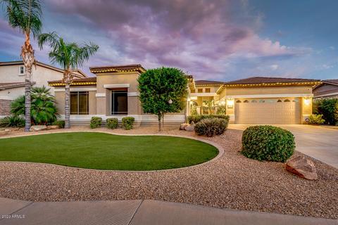 297 E Julian Dr, Gilbert, AZ 85295 photo 1