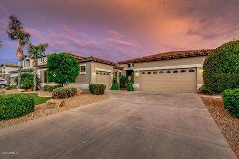 297 E Julian Dr, Gilbert, AZ 85295 photo 3