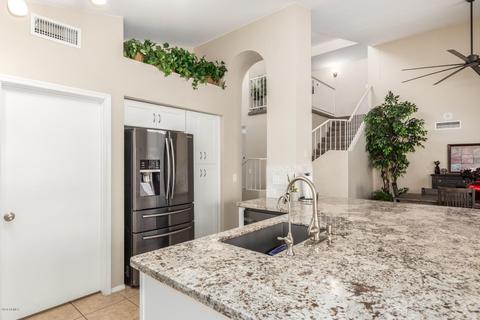 2510 E Granite View Dr, Phoenix, AZ 85048 photo 8