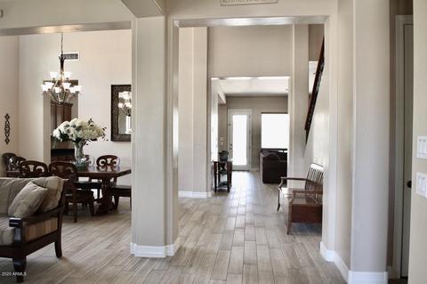 1267 E Flamingo Dr, Gilbert, AZ 85297 photo 4