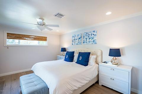 5520 E Cheery Lynn Rd, Phoenix, AZ 85018 photo 19