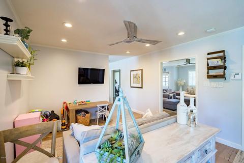 5520 E Cheery Lynn Rd, Phoenix, AZ 85018 photo 9