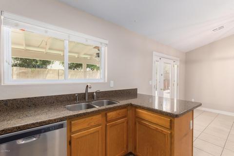5812 Enrose St, Mesa, AZ 85205 photo 9